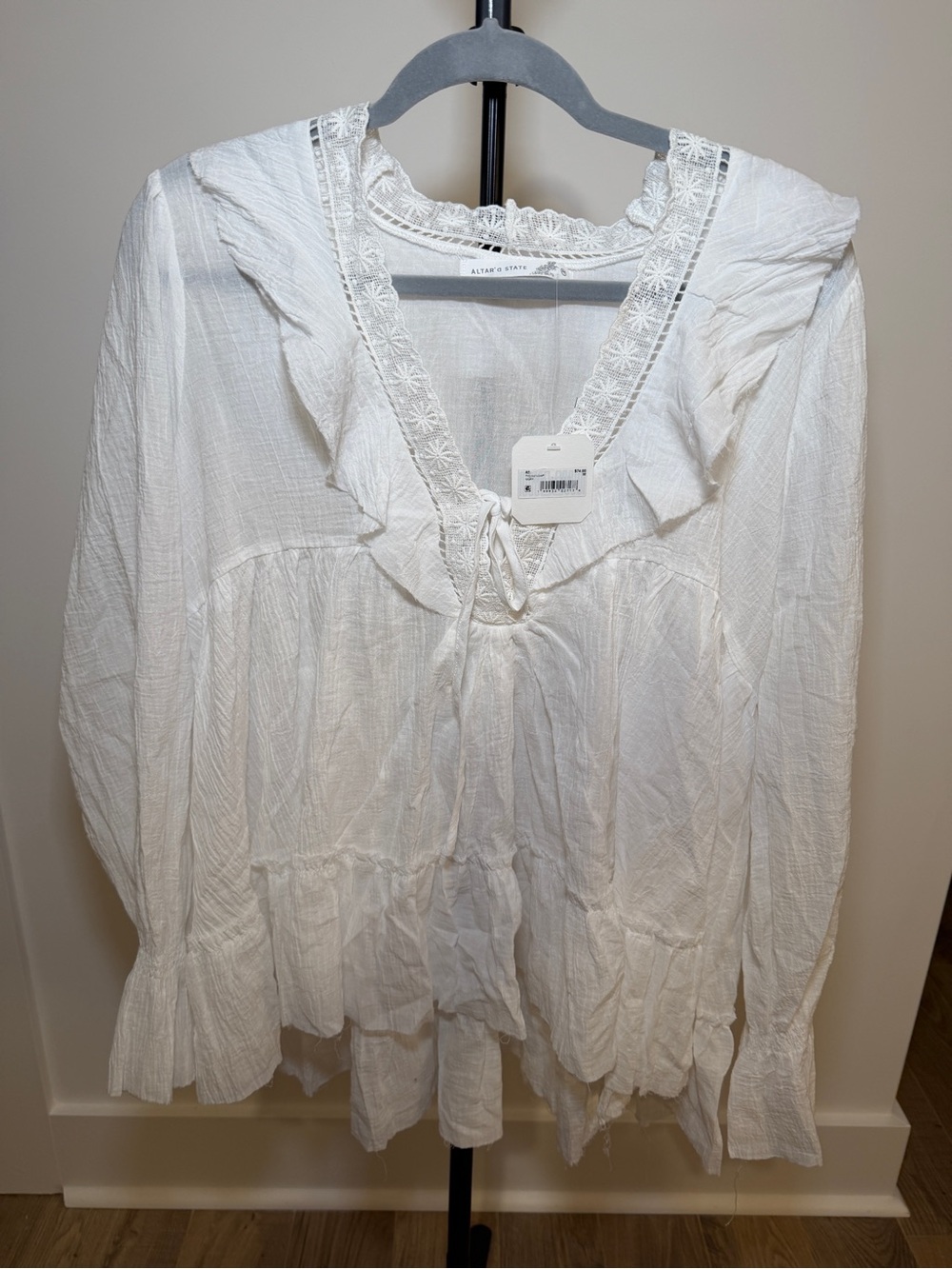 Altar'd State White Lace-Trim Ruffled Peasant Blouse